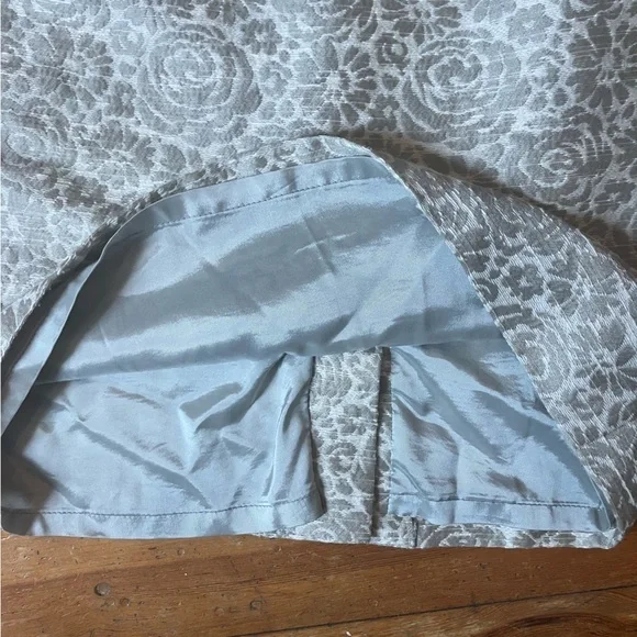 Barney’s New York Cream Floral Brocade Sleeveless Shift Dress, Size 8 - Picture 6 of 8